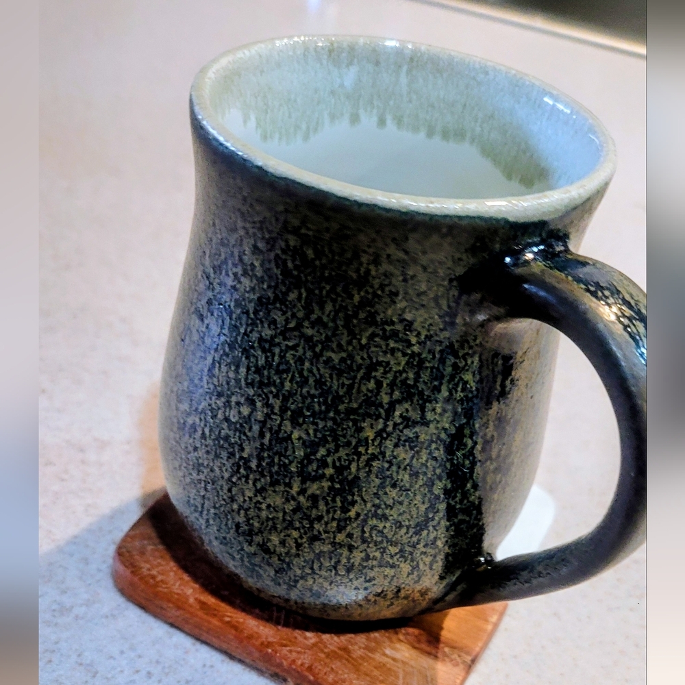 Rustic Ceramic Mug - Picture 3 of 6